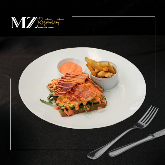 MZ'S TOAST BREAKFAST